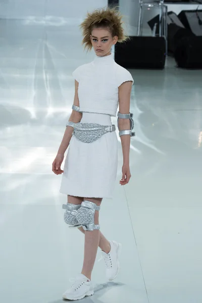 Look 6
